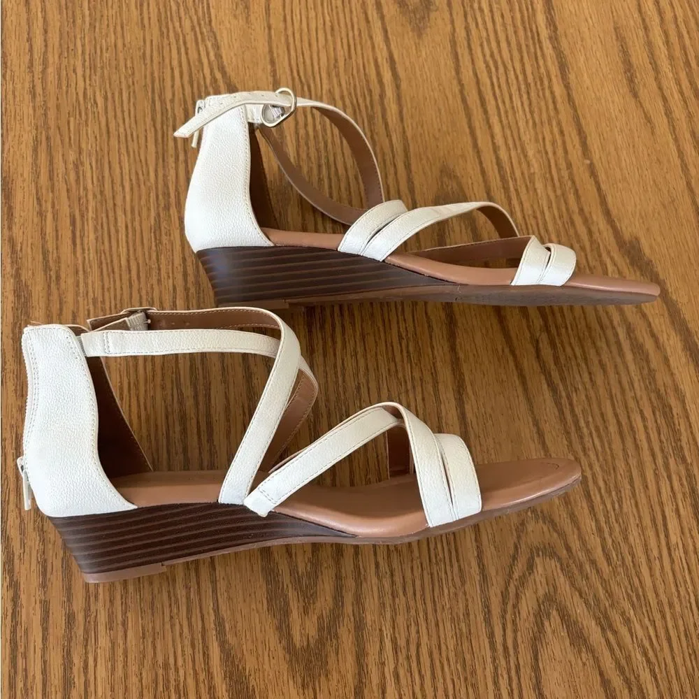 Kelly & Katie White/Cream Strappy Wedges